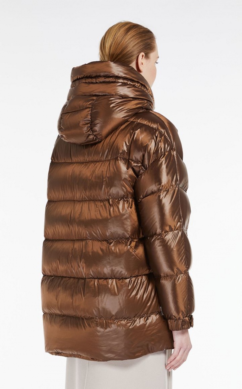 Padded Max Mara Down Jacket In Agua-resistant Lona With Hood Doradas | MMR593974